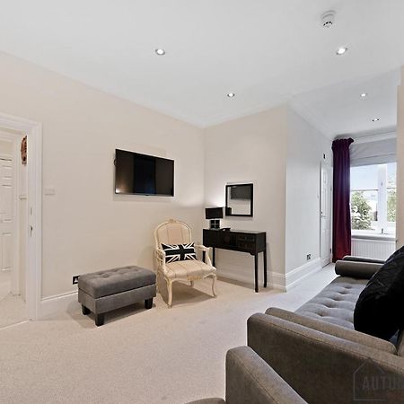 Beautiful 2 King Size Beds 2 Bath- Sleeps 5 In Earls Court Lejlighed London Eksteriør billede