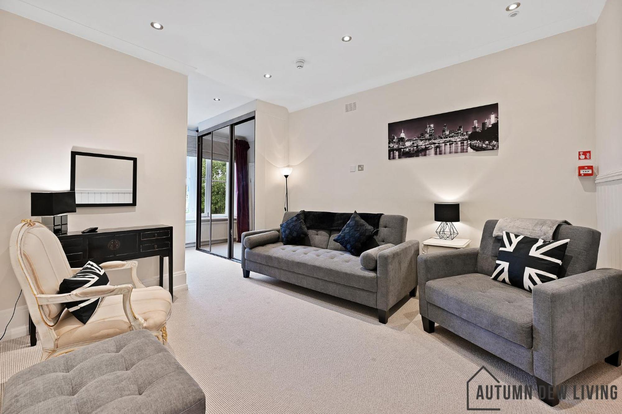 Beautiful 2 King Size Beds 2 Bath- Sleeps 5 In Earls Court Lejlighed London Eksteriør billede