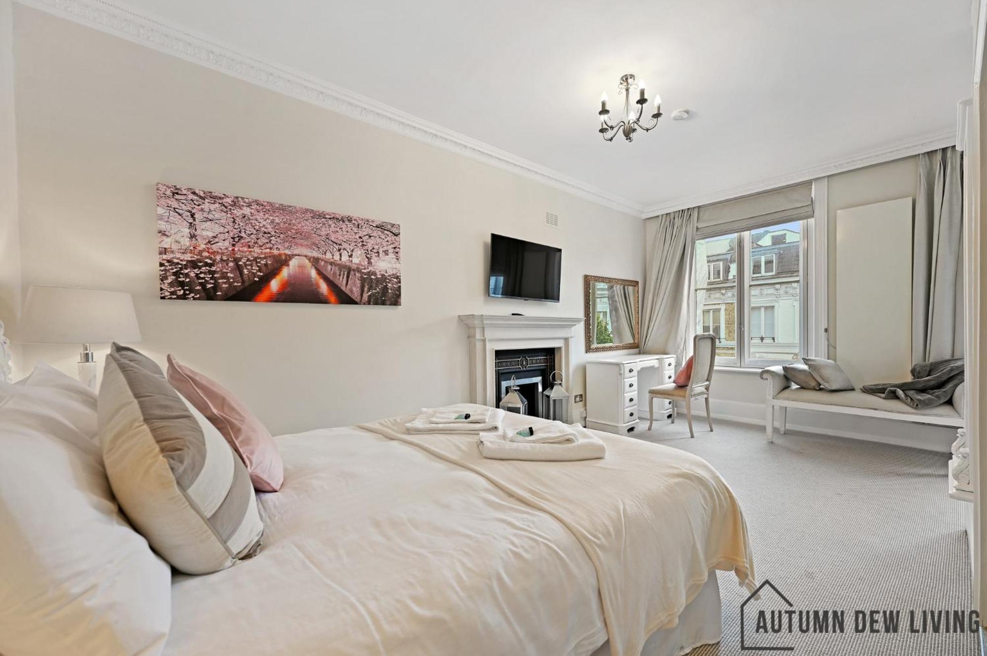 Beautiful 2 King Size Beds 2 Bath- Sleeps 5 In Earls Court Lejlighed London Eksteriør billede